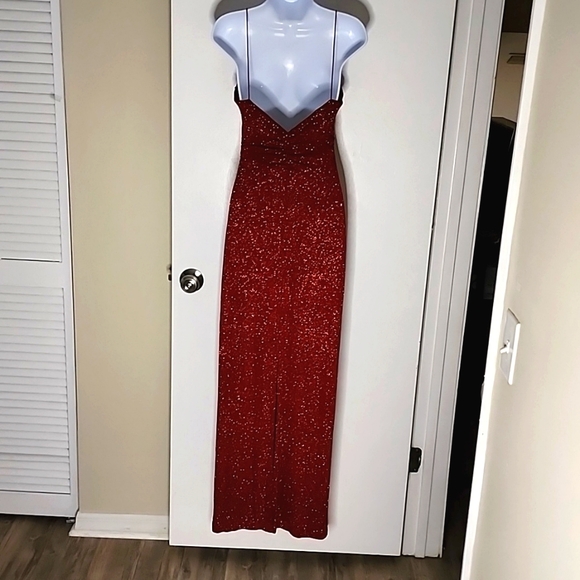 City Triangles Red/Burgundy Glitter, Formal, Prom Dress, Size Small - Picture 5 of 7